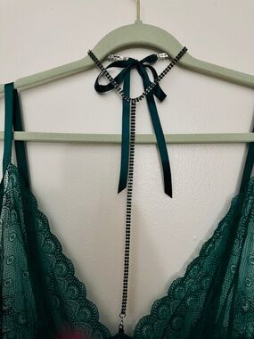 Dreamgirl Emerald Green Satin Lace Bralette with Decorative Tag